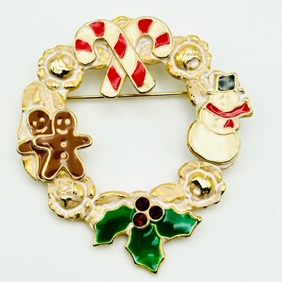 Vintage signed Christmas Wreath with snowman, candy cane, holly pin brooch - Picture 1 of 4